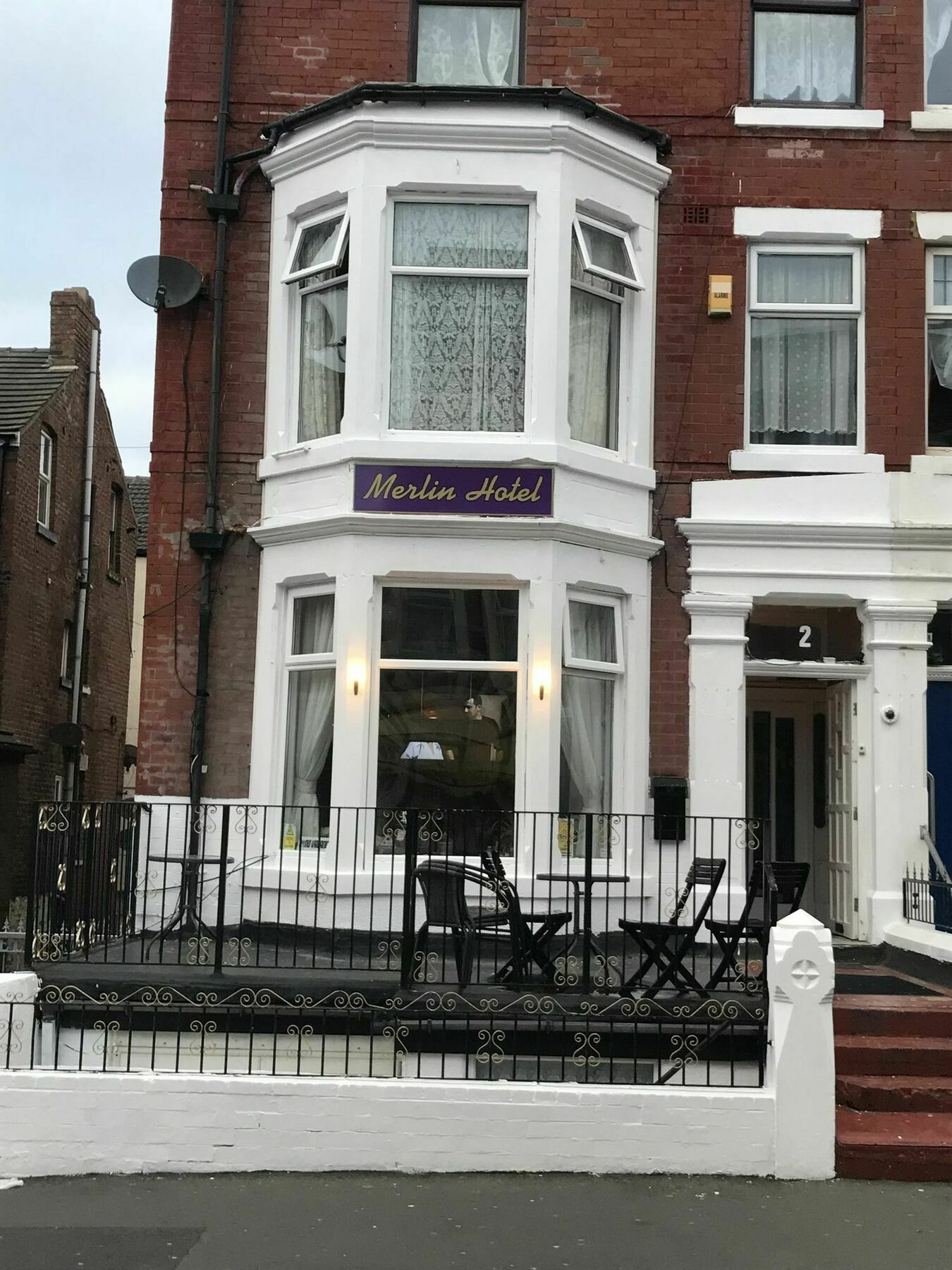 The Merlin Hotel Blackpool Exterior foto